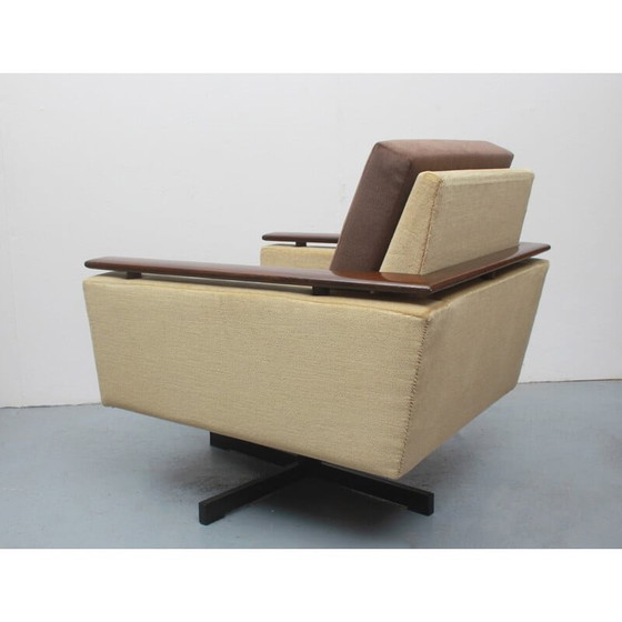 Image 1 of Fauteuil club vintage pivotant en mohair-velours, 1960s
