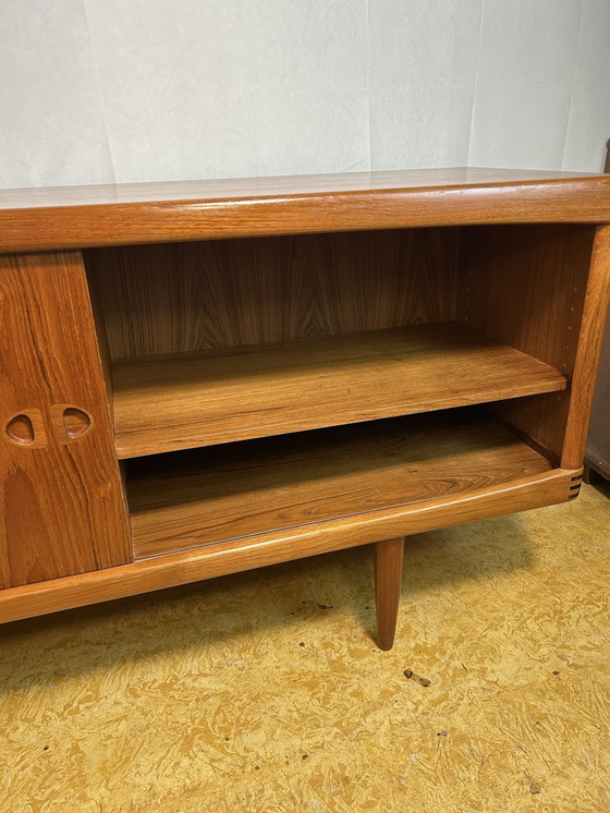 Image 1 of Superbe buffet en teck danois Mid Century Retro Vintage par Bramin - Dessiné par H.W. Klein 1960S