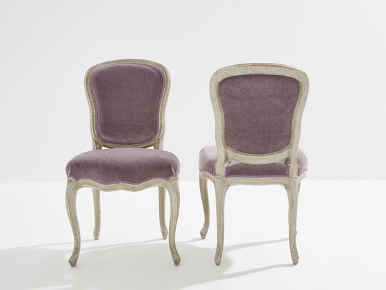 Image 1 of Paire de chaises à pantoufles néoclassiques Louis XV de la Maison Jansen 1940s