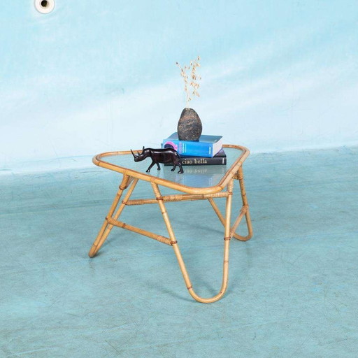 Table basse vintage en rotin des années 60 Table d'appoint en rotin de Bohème