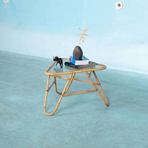 Table basse vintage en rotin des années 60 Table d'appoint en rotin de Bohème