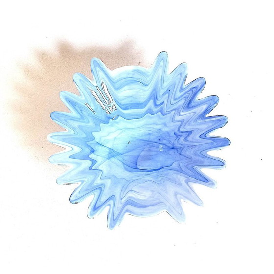 Image 1 of Coupe vintage en verre opalin bleu et blanc de Murano, 1960