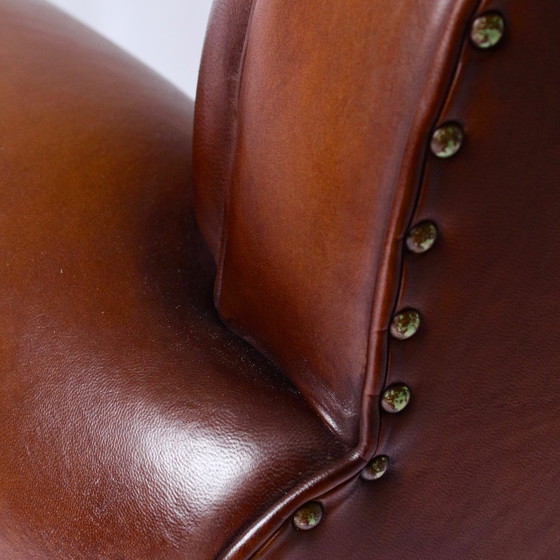 Image 1 of Fauteuil club "oxford" traditionnel, cuir havane, basane patiné mains