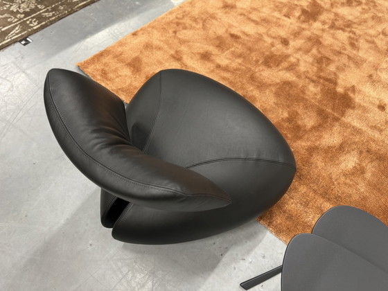 Image 1 of Leolux Pallone Fauteuil en cuir noir