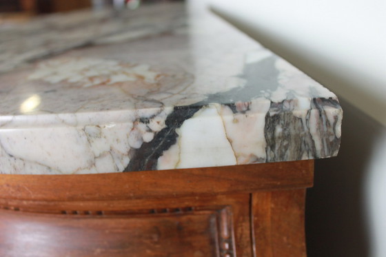 Image 1 of Desserte Demi-Lune