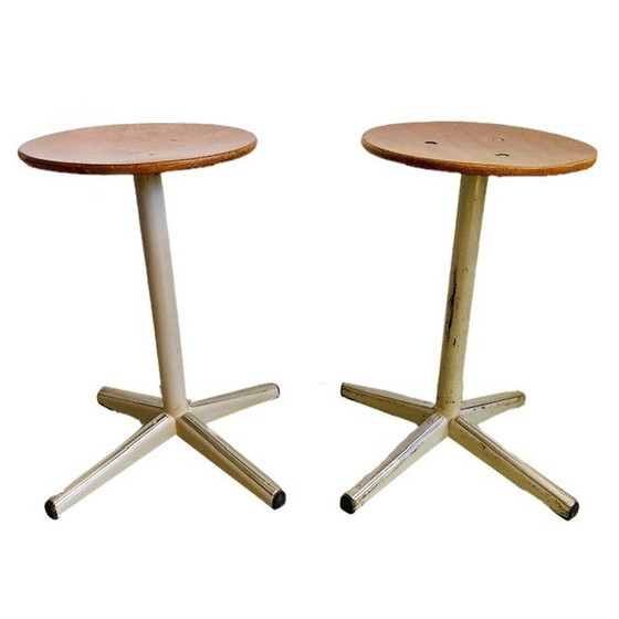 Image 1 of Ensemble de tabourets industriels vintage 1960