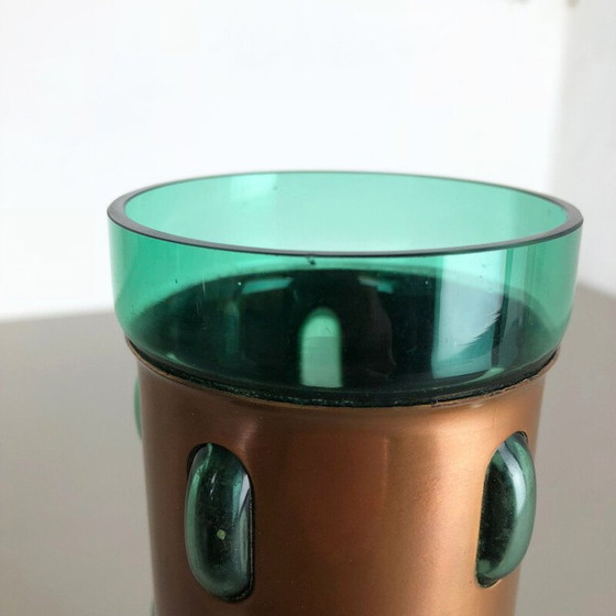 Image 1 of Vase vintage cylindrique en verre vert et cuivre par Nanny Still pour Raak,1970