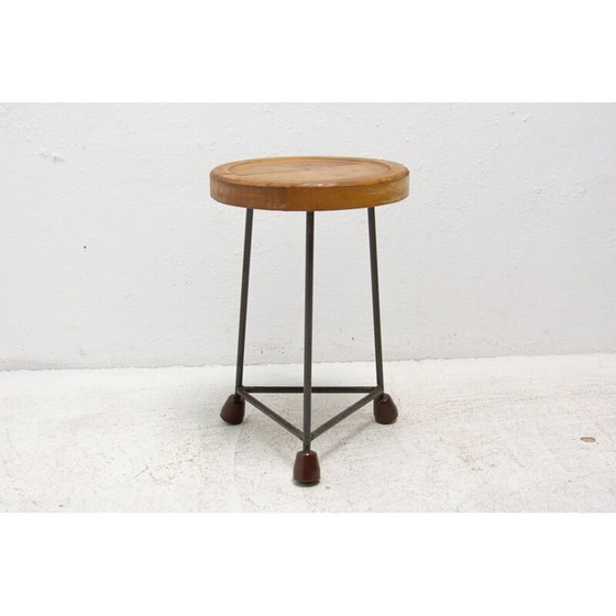 Image 1 of Tabouret industriel du milieu du siècle, Tchécoslovaquie années 1950