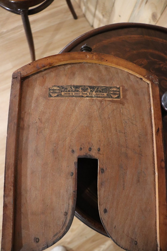 Image 1 of Meuble de Toilette Bois Courbé Style Thonet par Kohn