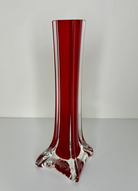 Image 1 of Vase en verre rouge foncé de Murano