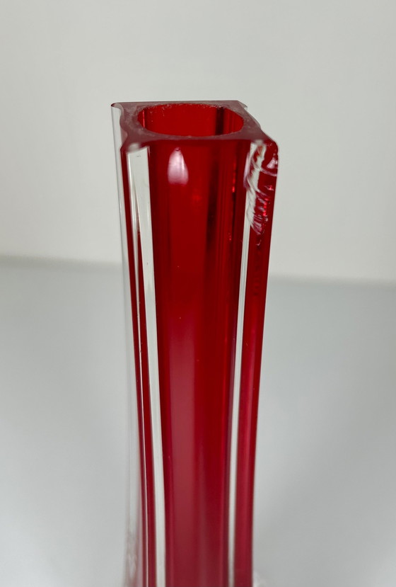 Image 1 of Vase en verre rouge foncé de Murano
