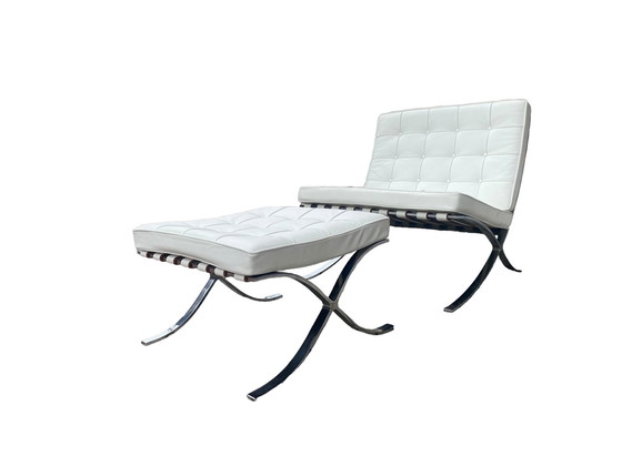 Image 1 of Chaise et pouf Barcelona, Mies Van Der Rohe pour Knoll