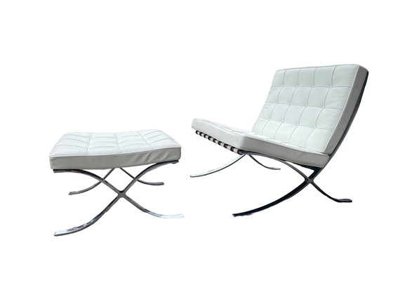 Image 1 of Chaise et pouf Barcelona, Mies Van Der Rohe pour Knoll