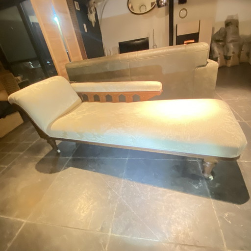 Chaise longue antique/vintage