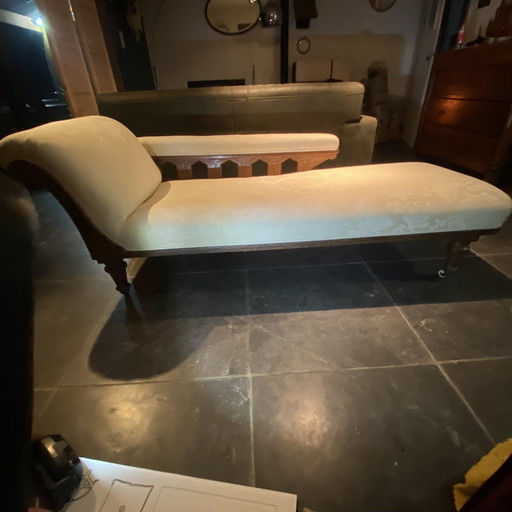 Chaise longue antique/vintage