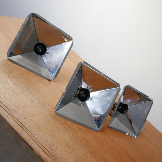 Image 1 of Lampe suspendue à réflecteur en laiton, Angleterre, années 1950