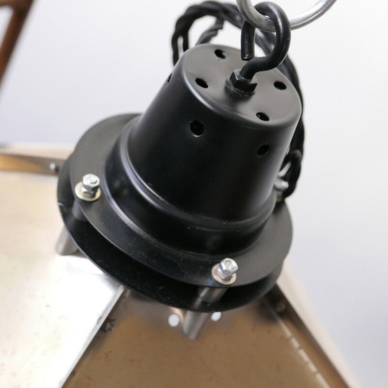 Image 1 of Lampe suspendue à réflecteur en laiton, Angleterre, années 1950