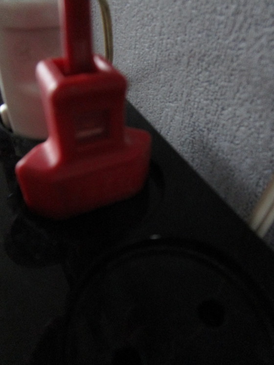 Image 1 of Lampe de table vintage rouge de Veneta Lumi, Italie, années 1970