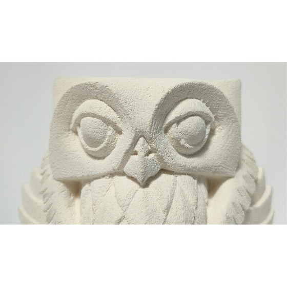 Image 1 of Hibou vintage en pierre sculptée, France 2010