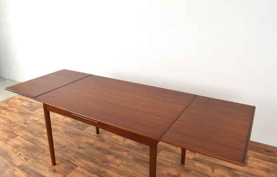 Image 1 of Table de salle à manger extensible en teck danoise du Mid Century, années 1960.