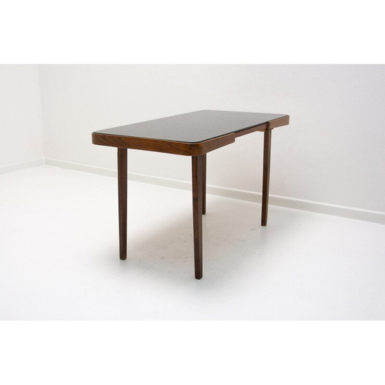 Image 1 of Table basse en verre opaxite du milieu du siècle, Tchécoslovaquie années 1960