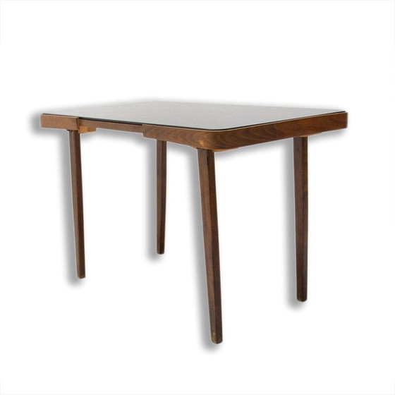 Image 1 of Table basse en verre opaxite du milieu du siècle, Tchécoslovaquie années 1960