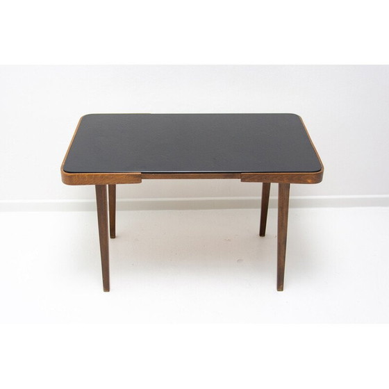 Image 1 of Table basse en verre opaxite du milieu du siècle, Tchécoslovaquie années 1960