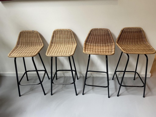 4x Tabourets de bar en rotin vintage