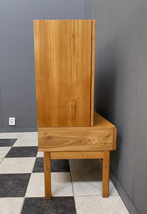 Image 1 of Jitona Highboard En Bois Brillant 1970S