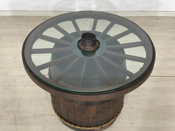 Image 1 of années 60 table basse tonneau rareté vintage