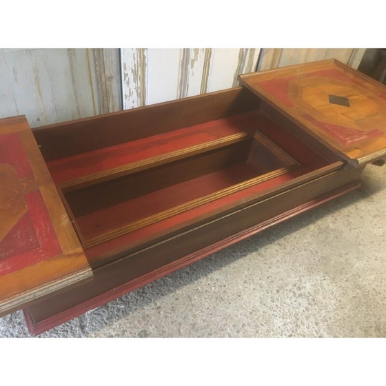 Image 1 of Table basse vintage en bois de chêne avec rangement pour bouteilles