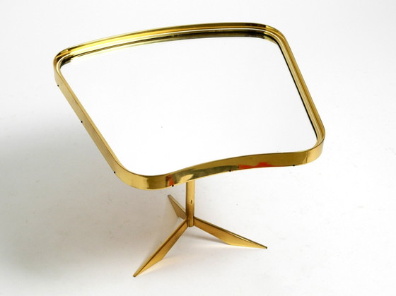 Image 1 of Magnifique, rare, grand miroir de table à trépied réglable en laiton du Mid Century par Vereinigte Werkstätten