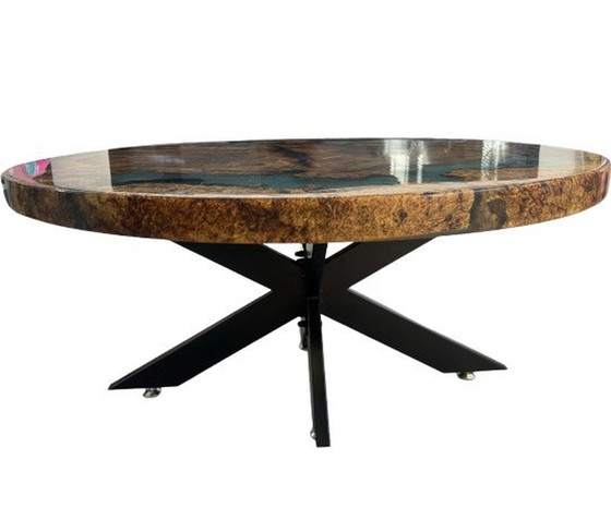 Image 1 of Table basse design en époxy