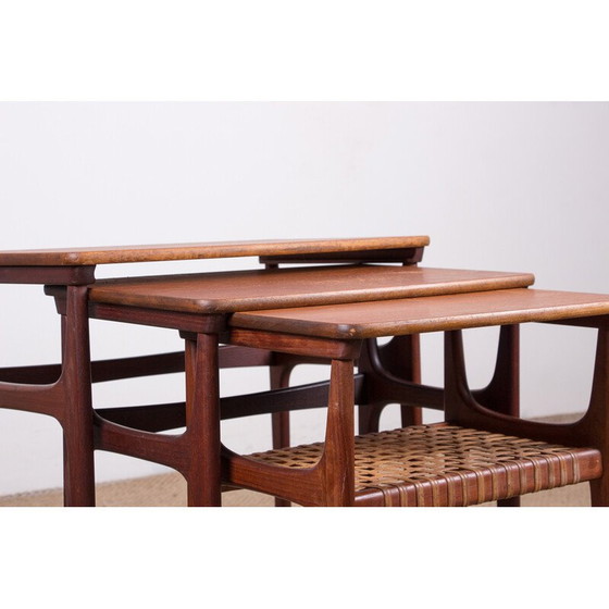 Image 1 of Tables gigognes vintage danoises en teck et rotin par Erling Torvits pour Heltborg Mobler, 1960