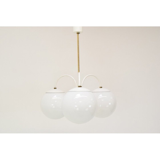 Image 1 of Lustre en métal et laiton du milieu du siècle, Tchécoslovaquie années 1960