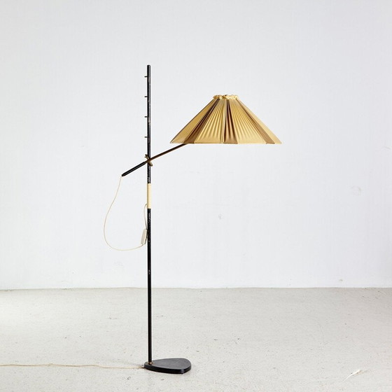 Image 1 of Lampadaire vintage Pelikan de J.T. Kalmar années 1950