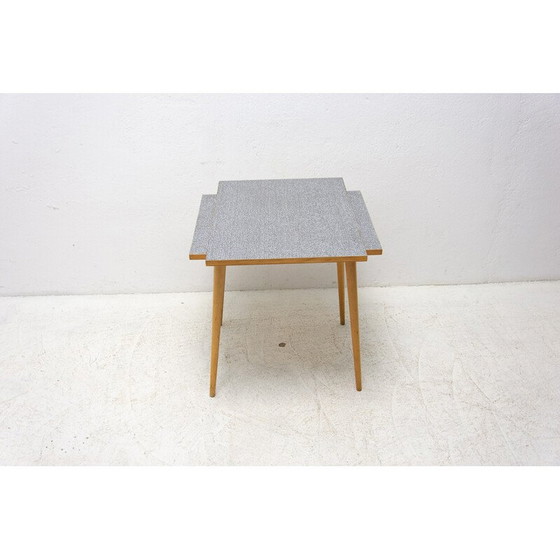 Image 1 of Table d'appoint de positionnement du milieu du siècle par Interiér Praha, Tchécoslovaquie années 1960