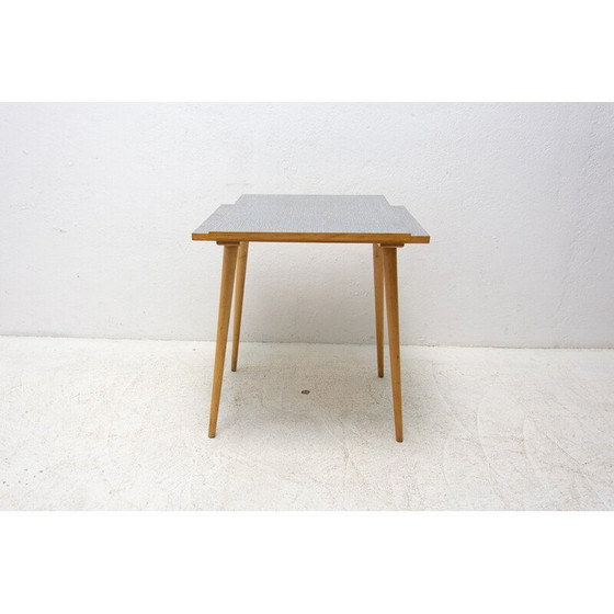 Image 1 of Table d'appoint de positionnement du milieu du siècle par Interiér Praha, Tchécoslovaquie années 1960