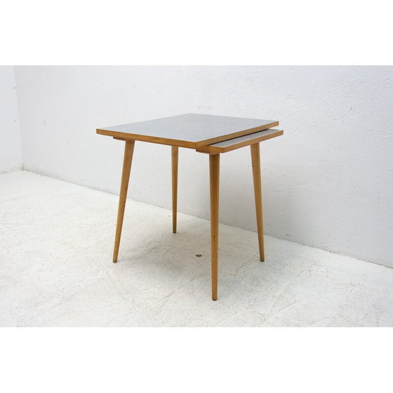 Image 1 of Table d'appoint de positionnement du milieu du siècle par Interiér Praha, Tchécoslovaquie années 1960