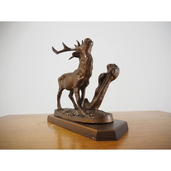 Image 1 of Sculpture vintage en alliage de cerf, Tchécoslovaquie 1960