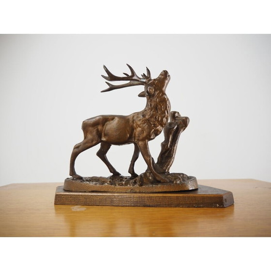 Image 1 of Sculpture vintage en alliage de cerf, Tchécoslovaquie 1960