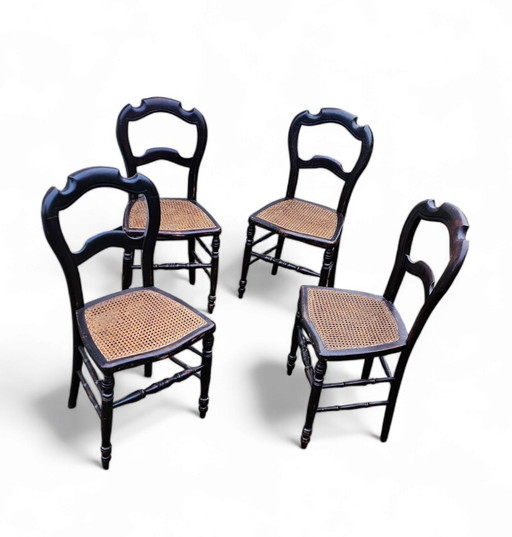 Chaises Napoléon III 19ème siècle

Hauteur 90
Largeur 42
Profondeur 42
Hauteur du siège 47 cm