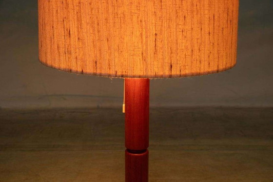 Image 1 of Lampe de table vintage danoise en teck, Domus