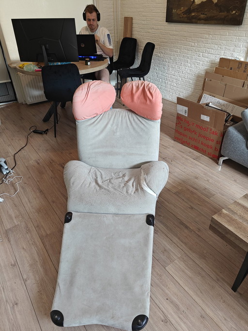 Remise à neuf du fauteuil Cassina Wink