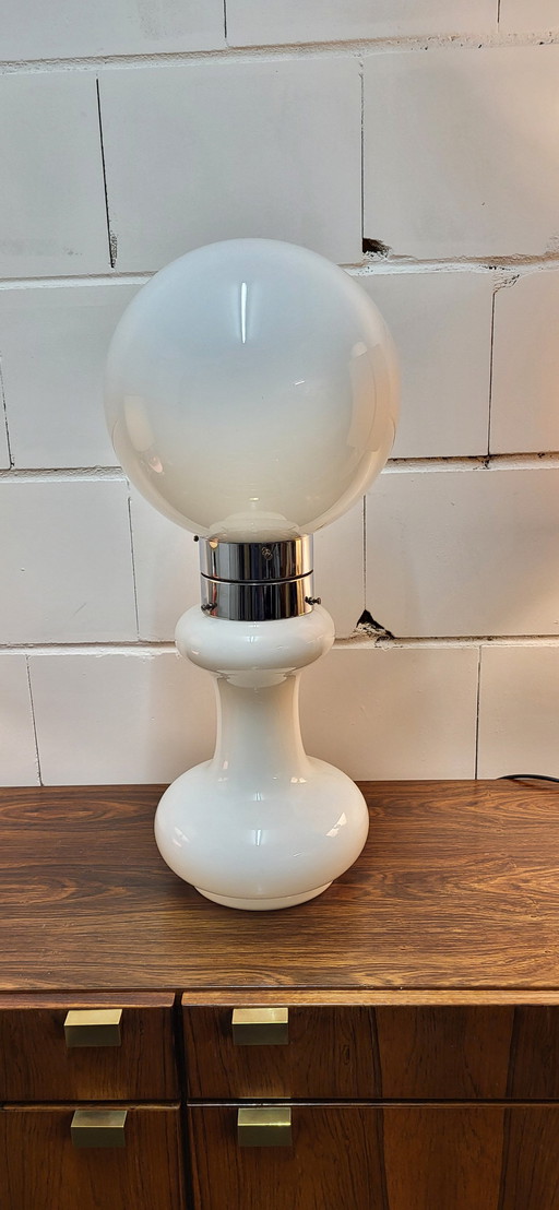 Lampe massive en verre de Belgique