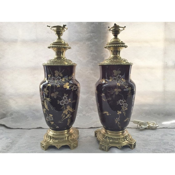 Image 1 of Paire de lampes vintage "Napoléon III" en bronze et faïence, 1800
