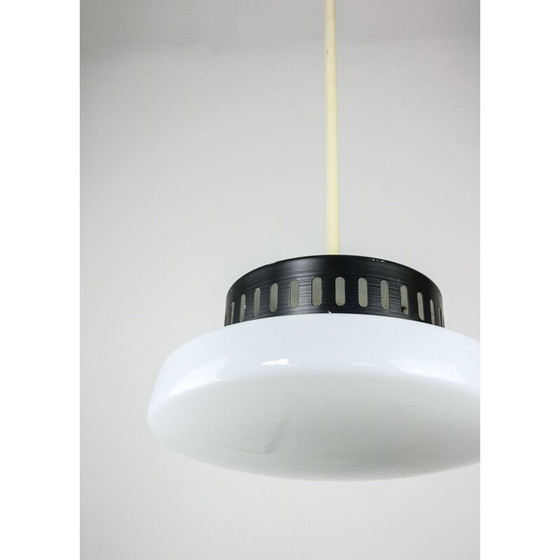 Image 1 of Lampe suspendue vintage en opaline, danoise