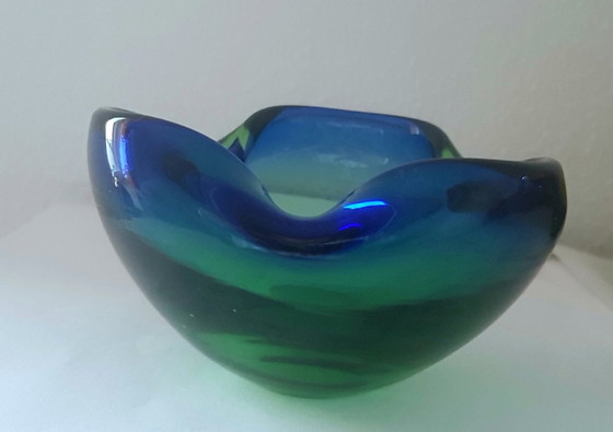 Image 1 of 2X bols en verre de Murano, 1960S