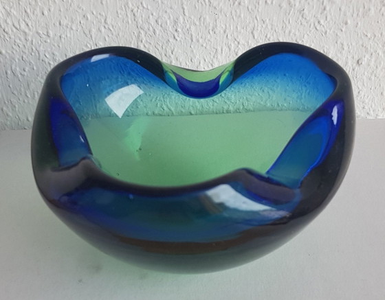 Image 1 of 2X bols en verre de Murano, 1960S