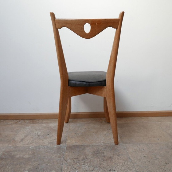 Image 1 of Ensemble de 6 chaises de salle à manger en bois de chêne du milieu du siècle par Guillerme et Chambron, France années 1960